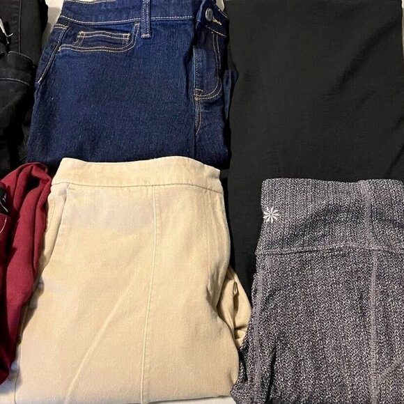 5 lb Reseller Mixed Lot Pants and Jeans Assorted Sizes Styles And Brands - Picture 2 of 4